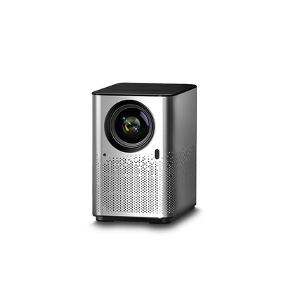 100 Lumenów ANSI Podnoszący uchwyt 4k Mini Projektor do kina domowego na zewnątrz