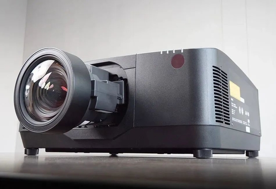 Flyin EL-G36KU 4K 7D Holograficzny Projektor Laserowy z 3LCD 30K ANSI Lumens dla budynków zewnętrznych 3D Mapping Large Venue Pro
