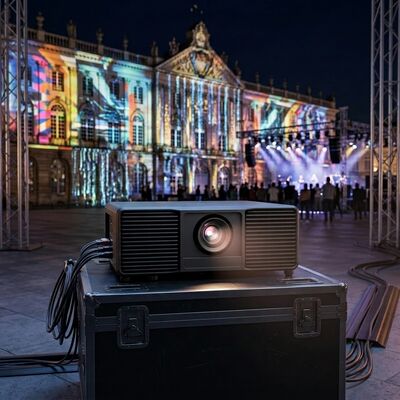 Laserowy projektor DLP WUXGA Flyin FL-L2300U o mocy 23000 lumenów do dużych pomieszczeń do profesjonalnych instalacji