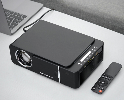 Przenośny projektor 4K w domu wideo LED LCD w pełnym rozdzielczości HD