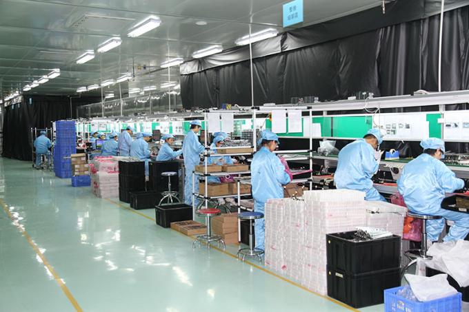 Flyin 2025 Profesjonalny projektor laserowy 3LCD 4K 7200 Ansi Lumens Ultra Hd 3840x2160 Wysoka jasność Do edukacji biznesowej Duże miejsca Sal bankietowych Sceny 10