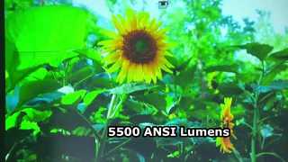 Projektor krótkiego rzutu 3LCD z natywną rozdzielczością laserową 4K 3840X2160